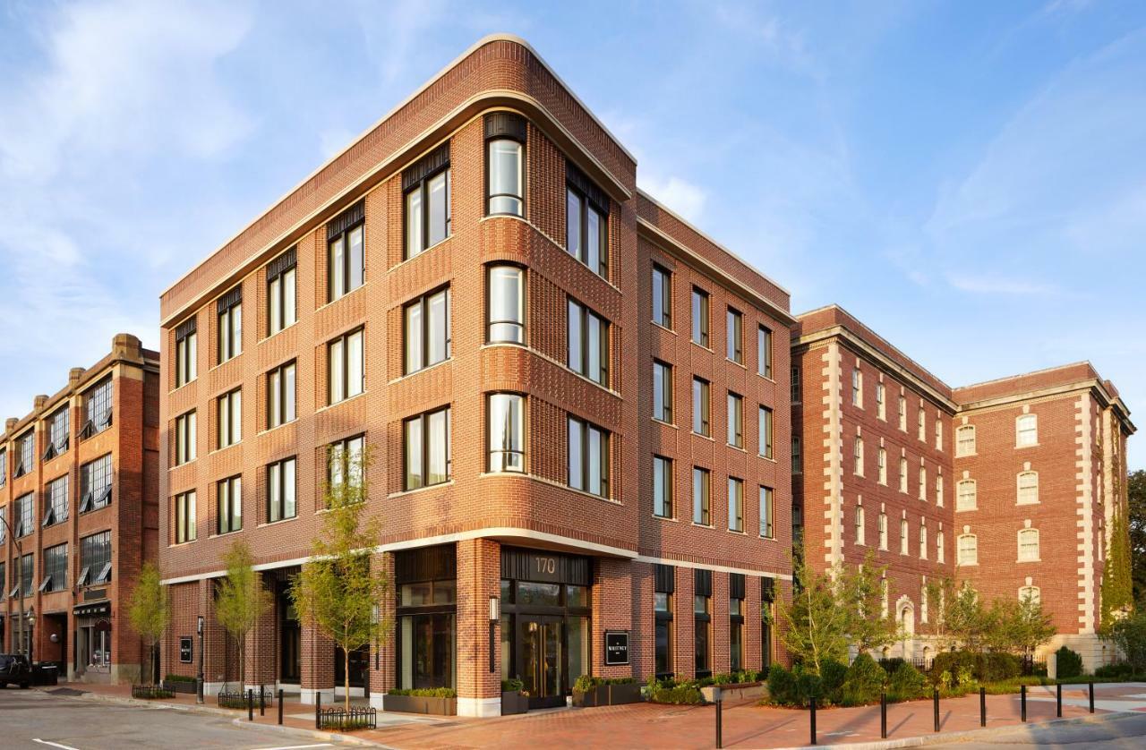 The Whitney Hotel Boston Exterior foto The new building of the University of Applied Sciences and Medical University of Southern Tyrol