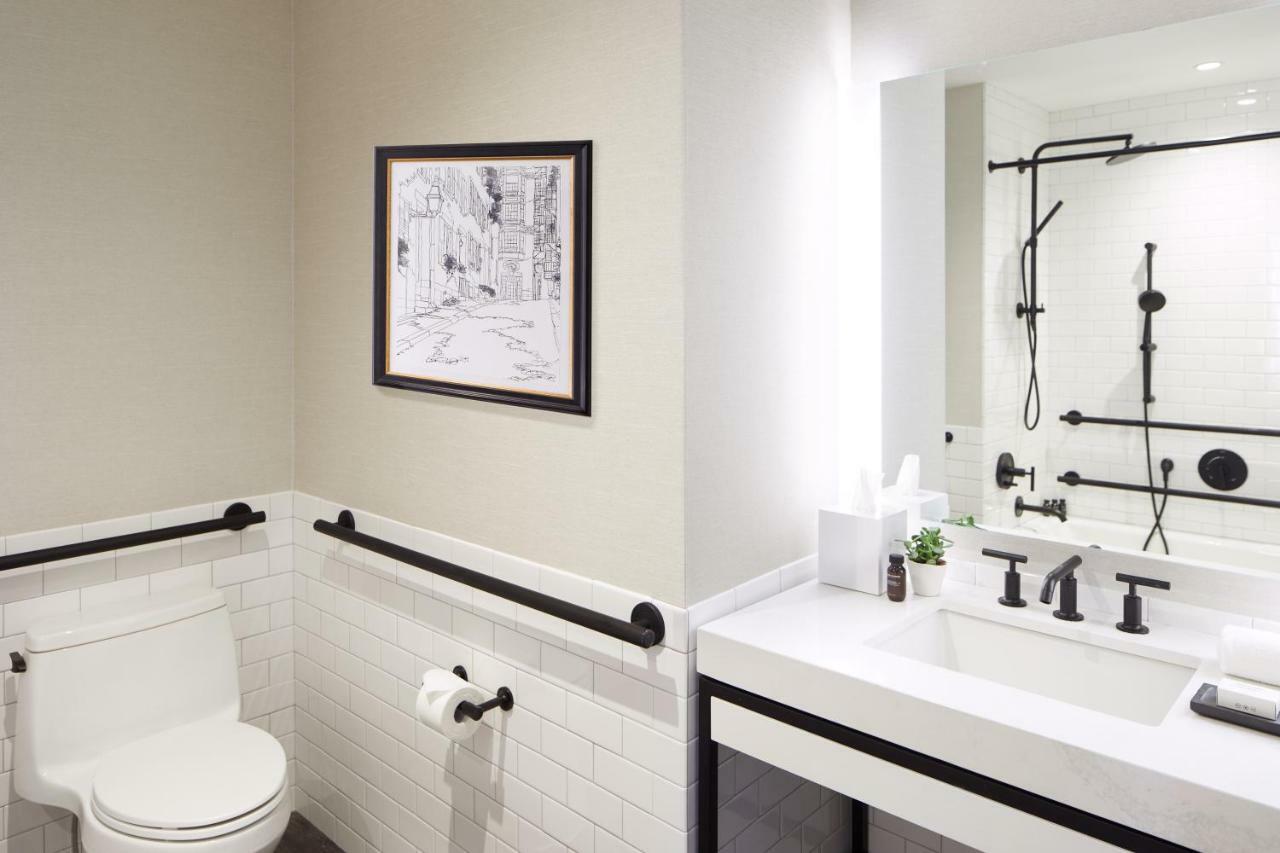 The Whitney Hotel Boston Exterior foto Bathroom