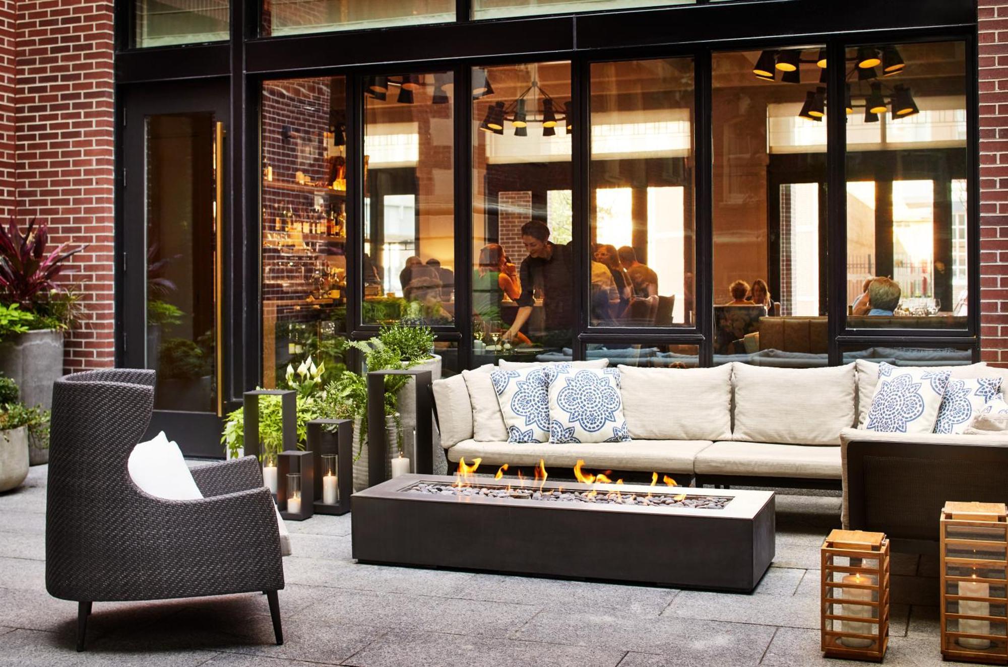 The Whitney Hotel Boston Exterior foto The Terrace at the London West Hollywood