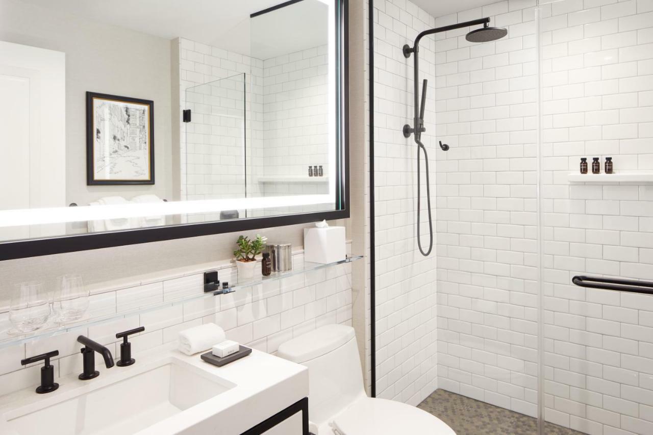 The Whitney Hotel Boston Exterior foto Bathroom