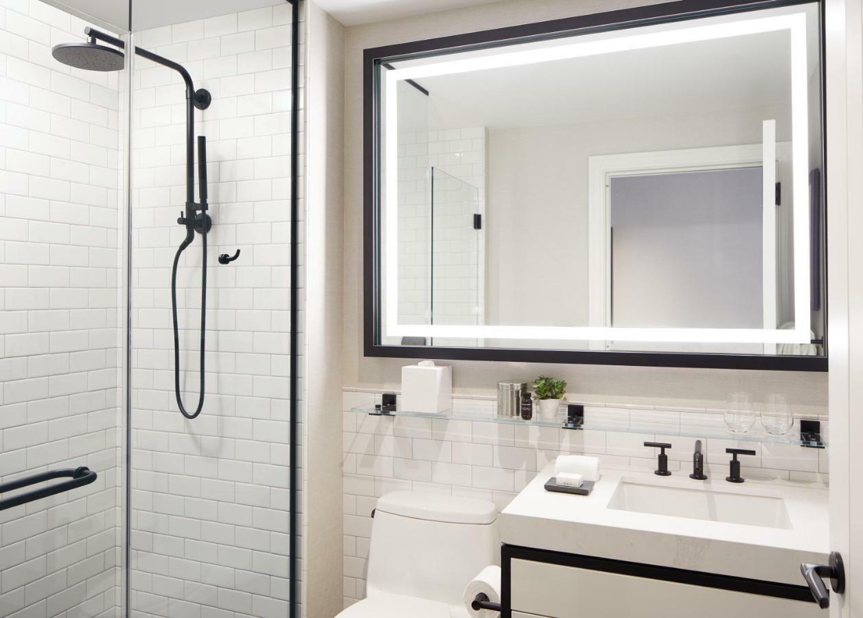 The Whitney Hotel Boston Exterior foto Bathroom